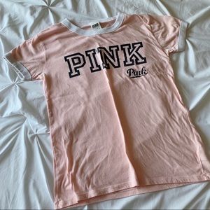 pink tee